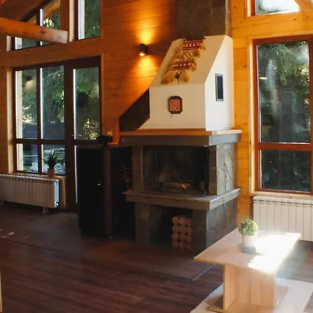 Mischa Вилла Grashtitsa